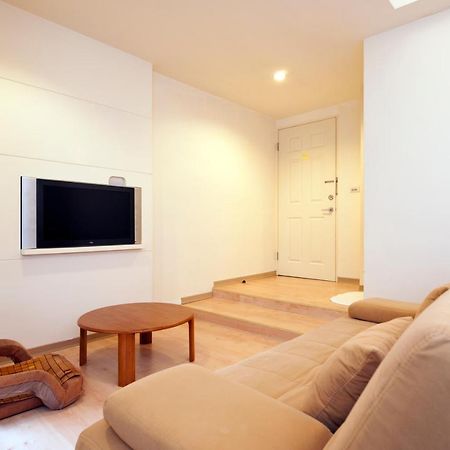 Zhongshan 19 Taipé Exterior foto